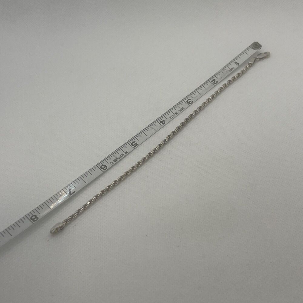 Vtg Italy Sterling Silver 925 Thin Twisted Rope Chain 8" Bracelet - Picture 5 of 5